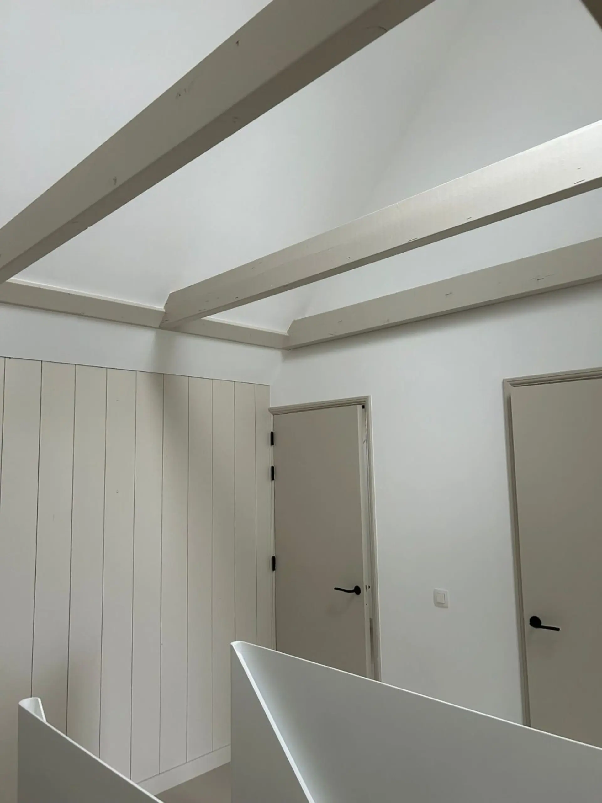Plafonds verfspuiten nieuwbouw