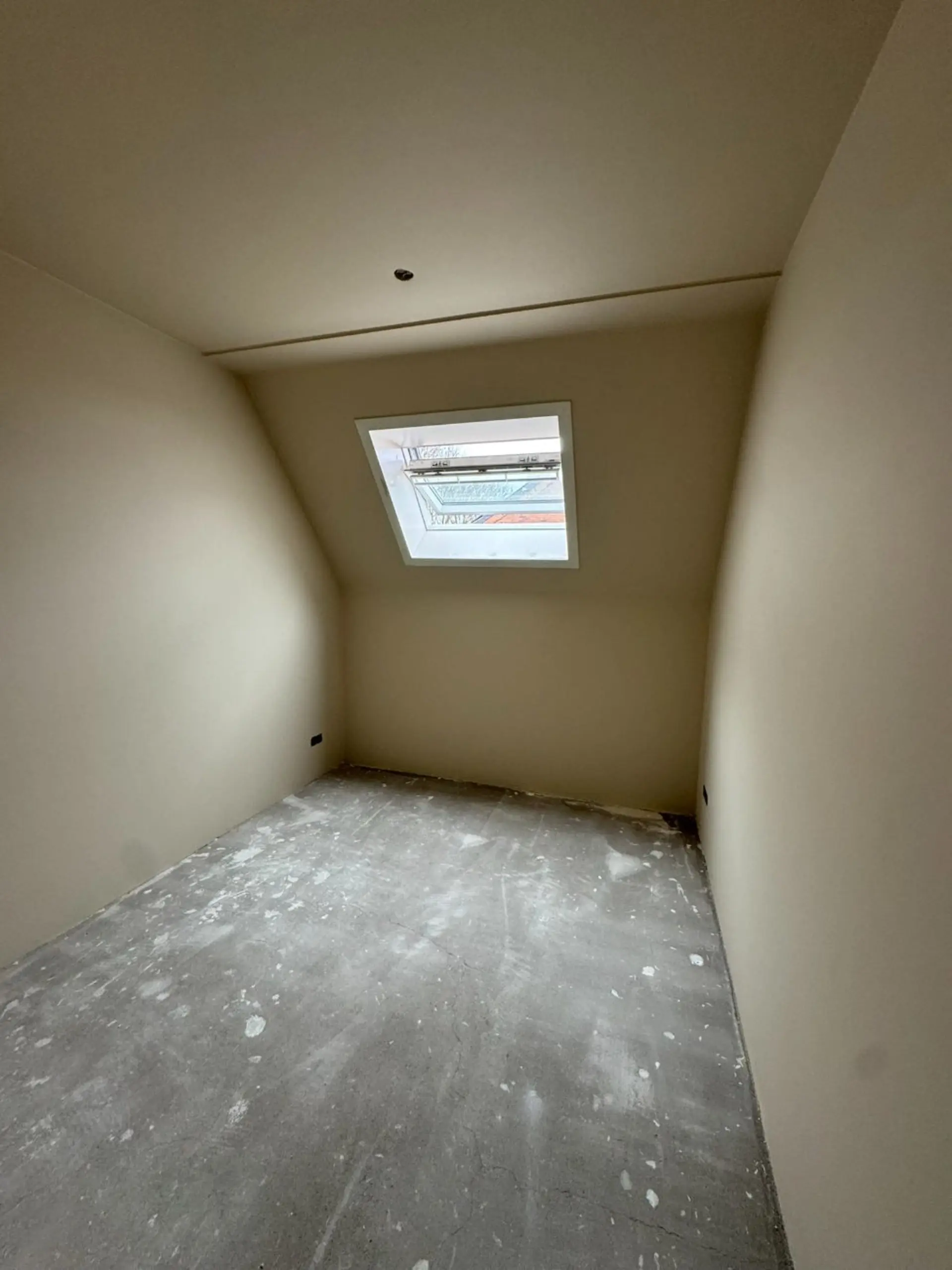 Plafonds verfspuiten nieuwbouw