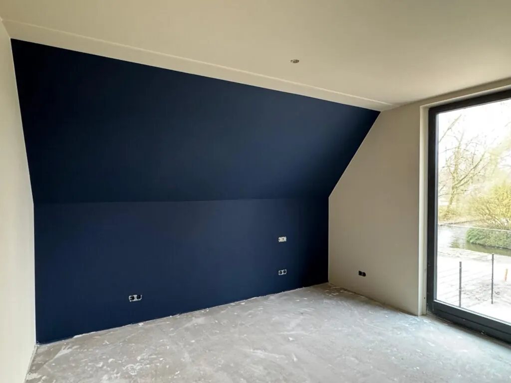 Stucwerk en betoncire badkamer